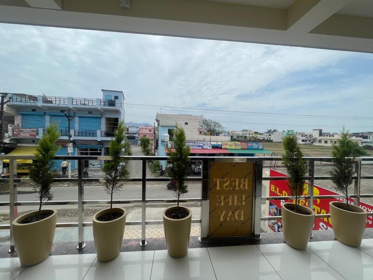 Bld Restaurant And Home Stay Dehradun Eksteriør billede